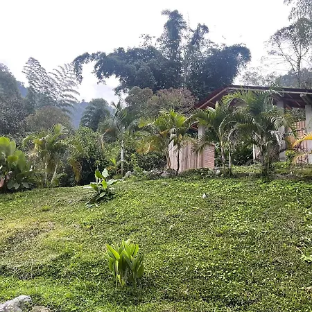 Hosteria Casa San Luis Mindo Exterior photo