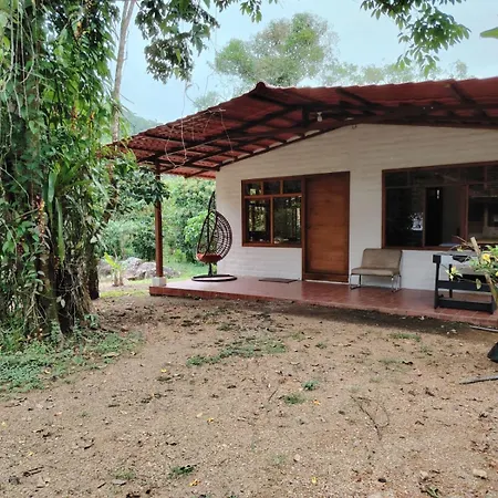 Hosteria Casa San Luis Mindo Exterior photo
